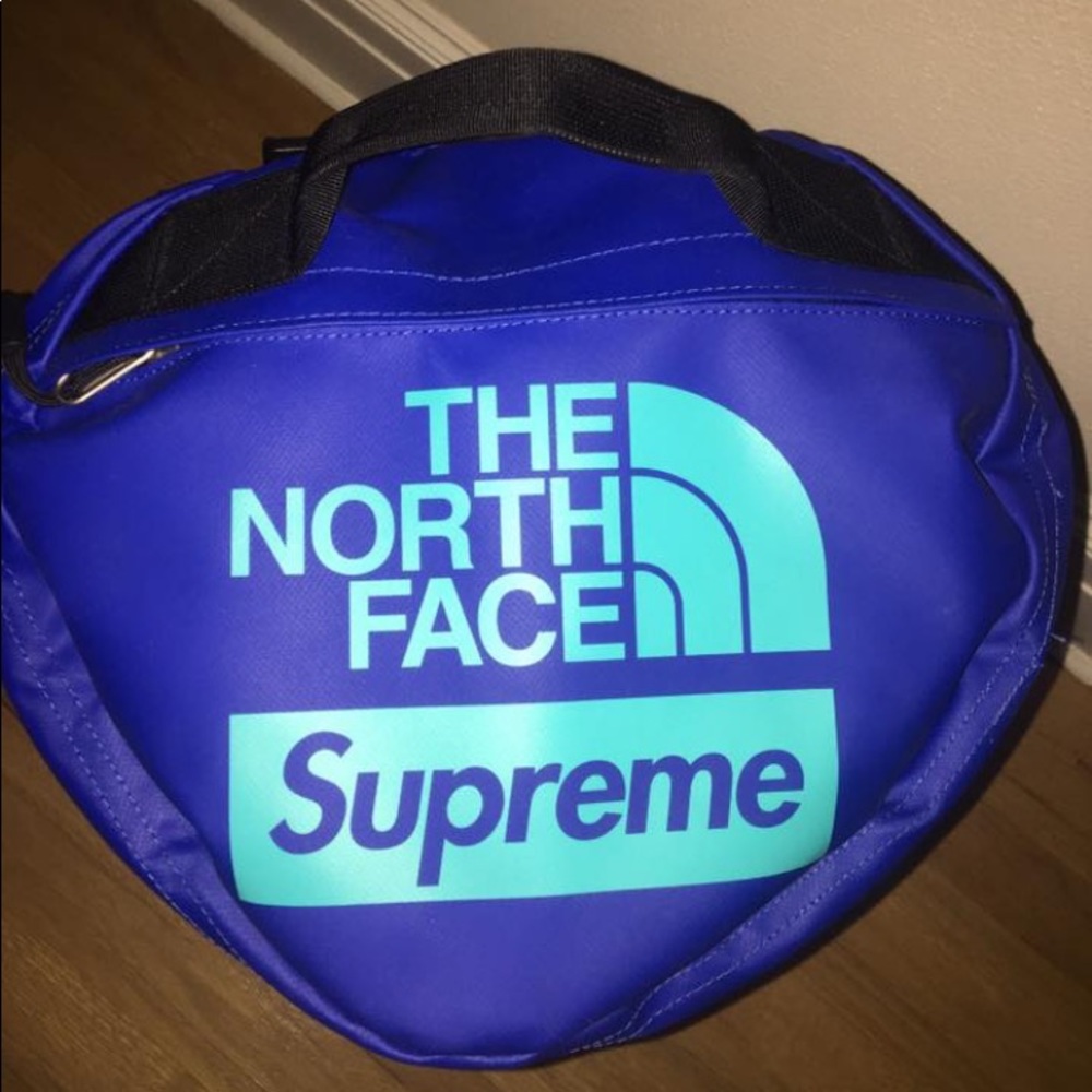 THE NORTH FACE SUPREME BIG HAUL BACKPACK BLUE.